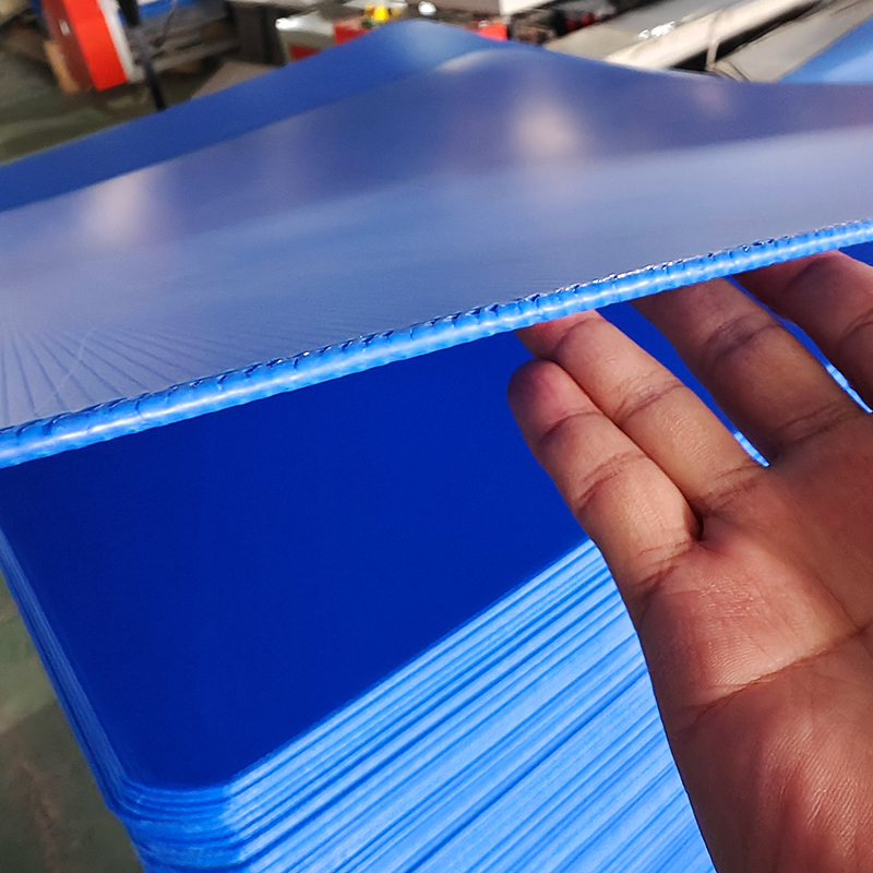 Waterproof Laminated PP Twinwall Hollow Sheet